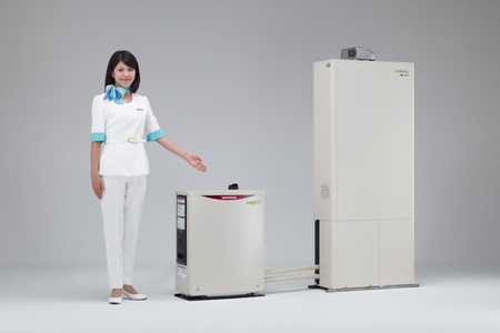 家庭用ガスエンジンコージェネレーションシステム停電時自立運転機能付き「エコウィルプラス」MCHP1.0R（写真：ホンダ）