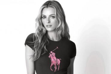 ラルフ ローレンの慈善活動「ピンク・ポニー」の期間限定ショップが東京ミッドタウンに登場