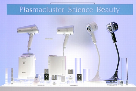 プラズマクラスター美容家電 ラインアップ(写真:シャープ) プラズマクラスター美容家電 ラインアップ(写真:シャープ)
