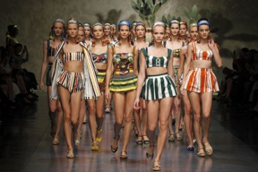 ドルチェ&ガッバーナ 2013年春夏ウィメンズコレクション - 故郷シチリアへのオマージュ