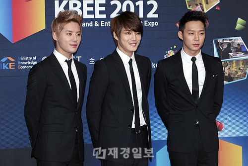 JYJが17日午前、ソウル瑞草（ソチョ）区廉谷（ヨムゴク）洞にあるKOTRA（大韓貿易投資振興公社）で、「2012日韓交流総合展」の広報大使に任命された。