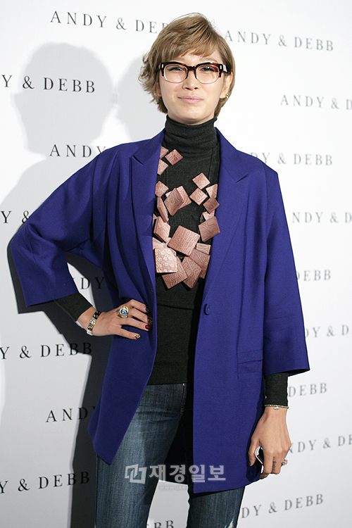 ソウルファッションウィーク、T-ARAのヒョミン、キュリらが出席（8） ビョン・ジョンス