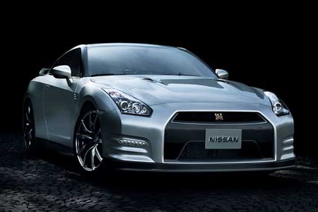 「NISSAN GT-R」13年モデル Premium edition(画像:日産自動車) 「NISSAN GT-R」13年モデル Premium edition(画像:日産自動車)