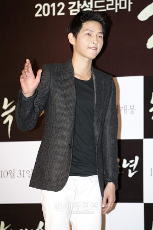 ソン・ジュンギが、ドラマ『優しい男』のOST曲を歌うことがわかった。