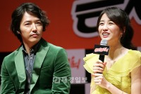 ユン・サンヒョン＆パク・ハソン、映画『音痴クリニック』制作報告会に出席