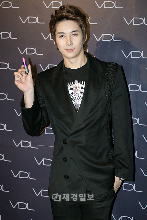 SS501キム・ヒョンジュン、VDLローンチパーティーに出席（10） SS501のキム・ヒョンジュン（マンネ）