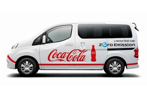 コカ・コーラセントラルジャパン向けモニター車（画像：日産自動車）