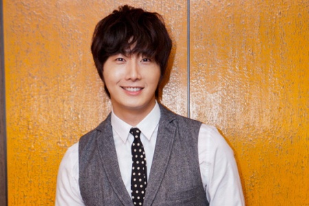 俳優チョン・イルが、アジア最大の音楽フェスティバル「2012 Mnet Asian Music Awards(2012 MAMA)」にプレゼンターとして出席することがわかった。写真=マネジメントの森	
