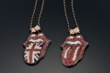 ザ・ローリング・ストーンズ史上最高額262万円のコラボジュエリー発売