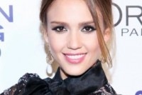 コンプレックス解消メイク術～海外セレブ・モデル～