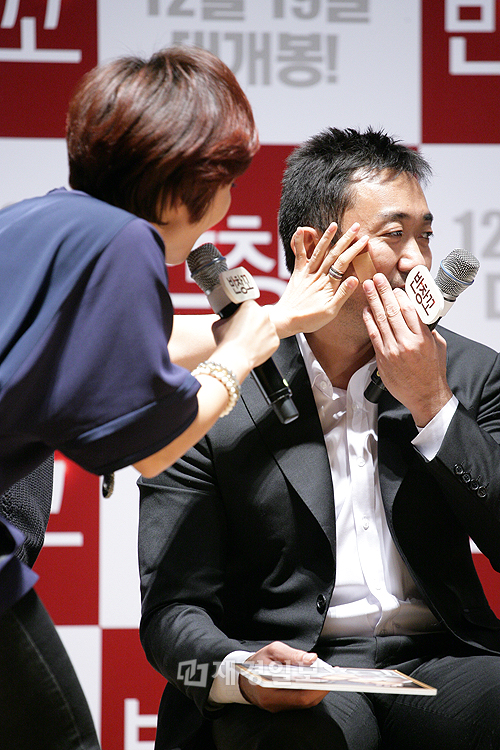 コ・ス&ハン・ヒョジュ主演映画『パンチャンコ(ばんそうこう)』、ショーケース開催!(26) パク・キョンリム、マ・ドンソク