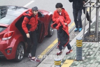 25日に放送されるSBS『ランニングマン』では、イ・スンギとパク・シネが秘密要員として活躍する。