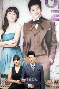 SBS新ドラマ『清潭洞アリス』制作発表会、パク・シフ＆ムン・グニョンらが出席 パク・シフ、ムン・グニョン（24）