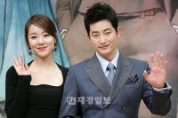 SBS新ドラマ『清潭洞アリス』制作発表会、パク・シフ＆ムン・グニョンらが出席 ソ・イヒョン、パク・シフ（14）