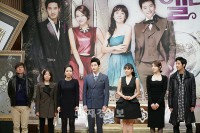 SBS新ドラマ『清潭洞アリス』制作発表会、パク・シフ＆ムン・グニョンらが出席