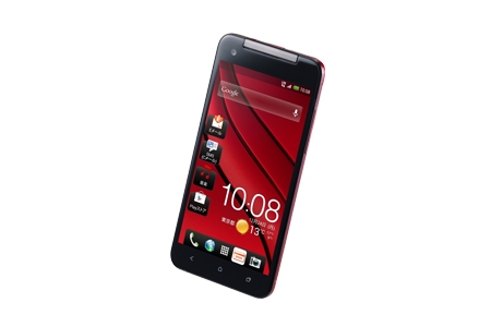 「HTC J butterfly」（画像：auウェブサイトより）