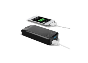 手動式のダイナモ(発電)機能を搭載したモバイル充電バッテリー「BoostTurbine2000」シリーズ 手動式のダイナモ(発電)機能を搭載したモバイル充電バッテリー「BoostTurbine2000」シリーズ