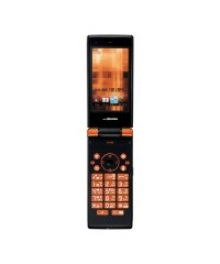 NTTドコモの2012冬モデルフィーチャーフォン新機種「docomo STYLE series SH-03E」(シャープ製)。機能ごとに利用制限ができる親子モードや防犯ブザーなどの機能を搭載する。 NTTドコモの2012冬モデルフィーチャーフォン新機種「docomo STYLE series SH-03E」(シャープ製)。機能ごとに利用制限ができる親子モードや防犯ブザーなどの機能を搭載する。