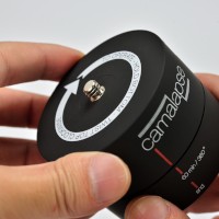 スマートフォンやデジカメで自動パノラマ動画撮影を可能にする雲台「Camalapse3」 スマートフォンやデジカメで自動パノラマ動画撮影を可能にする雲台「Camalapse3」