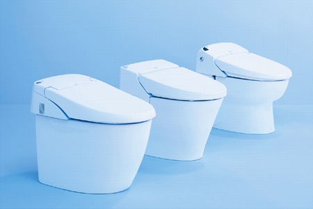 新「SATIS」の3モデル（左からG・S・Eタイプ）（画像：LIXIL）