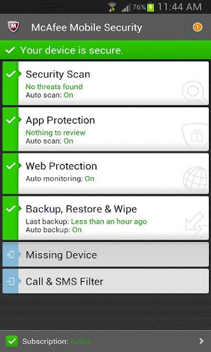 マカフィーは14日、モバイル端末向けのセキュリティアプリ「McAfee Mobile Security」の新バージョンをリリースした。Androidスマートフォンやタブレットからアプリに保存された個人情報の流出を防ぐロック機能を新たに搭載している。 マカフィーは14日、モバイル端末向けのセキュリティアプリ「McAfee Mobile Security」の新バージョンをリリースした。Androidスマートフォンやタブレットからアプリに保存された個人情報の流出を防ぐロック機能を新たに搭載している。