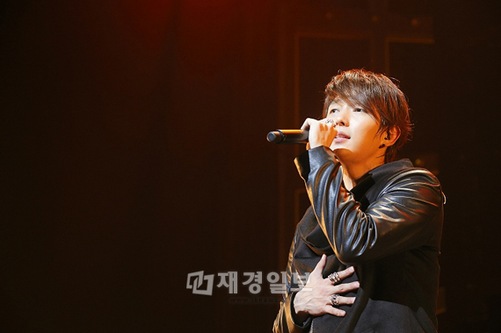 俳優イ・ジュンギが去る12月4日と5日、10日の3日間にわたり、日本のファンたちと意義深い時間を過ごした。