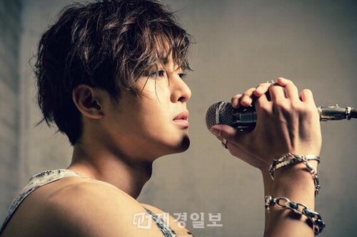 キム・ヒョンジュンの日本アルバム『UNLIMITED』に収録されたスペシャルグラビアイメージが公開された。