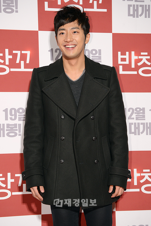 映画『絆創膏』VIP試写会　コ・ス、ハン・ヒョジュら出演者が出席（41）