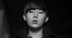 シングル「60秒」でソロデビュー成功を果たしたキム・ソンギュがこのたび「I need you」のPVを公開した。 シングル「60秒」でソロデビュー成功を果たしたキム・ソンギュがこのたび「I need you」のPVを公開した。