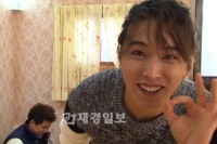 韓国JTBC『イ・スグン & キム・ビョンマンの上流社会』に出演したSUPER JUNIORのソンミンが、「屋上部屋に一度住んでみたかった!」と、同番組のマニアであることを明かした。