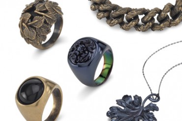 ディーゼル ブラック ゴールド×ウーゴ・カッチャトーリ - アイコニックな新作ジュエリー登場