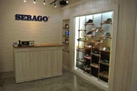 レザーブランド「SEBAGO(R)」オンリーショップが日本に初登場