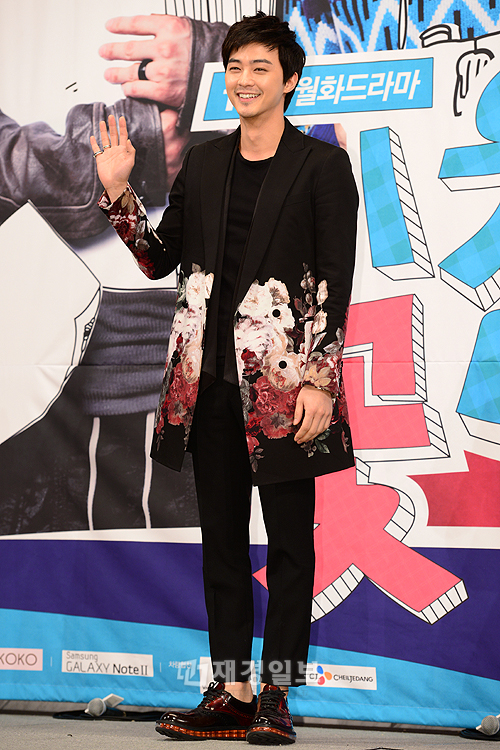 『隣のイケメン』制作発表会、パク・シネ、ユン・シユンらが出席（14） キム・ジフン