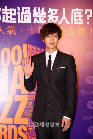 SS501のリーダー、キム・ヒョンジュンと俳優イ・ジュンギが、「2013年、最も期待される芸能人男性」1位、2位に選ばれた。