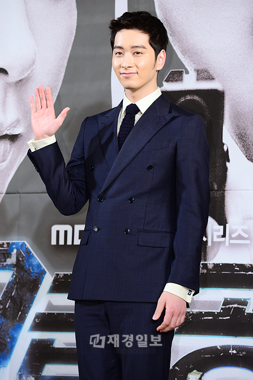 ドラマ『7級公務員』制作発表会、チェ・ガンヒ、2PMチャンソンらが出席（26）