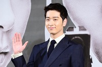 MBC水木ドラマ「7級公務員」の製作発表会が今月21日午後、ソウル市内で開かれ、出演者のチェ・ガンヒ、ファン・チャンソン（2PM）らが出席した。