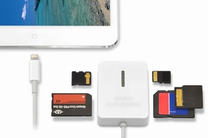 日本トラストテクノロジーは31日、同社通信販売サイト「JTTオンライン」限定で「iPad Lightning用 5マルチ カメラリーダー」を販売開始すると発表した。