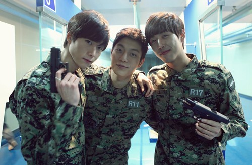 KBS新水・木ドラマ『IRIS 2』に出演するイケメン3人組の写真が公開された。写真＝テウォンエンターテイメント