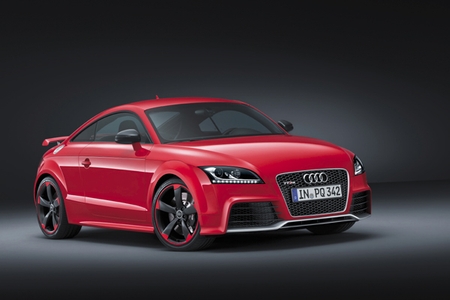 「Audi TT RS Plus Coupe」(画像:アウディジャパン) 「Audi TT RS Plus Coupe」(画像:アウディジャパン)