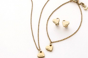 クロエ(Chloé)、ホワイトデー向けのジュエリーコレクション発売