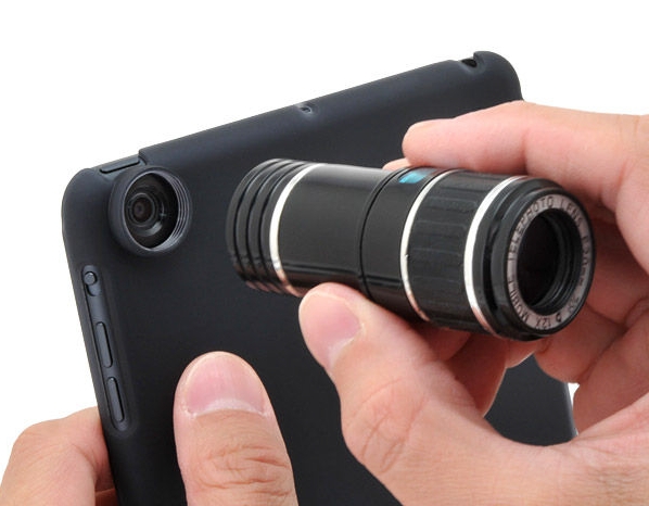 「モバイルフォンテレスコープ for iPad mini」のイメージ(画像:センチュリー) 「モバイルフォンテレスコープ for iPad mini」のイメージ(画像:センチュリー)