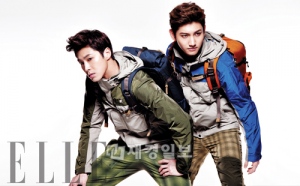 東方神起が、LGファッションが展開するフランスの正統派アウトドアブランド、ラフマ(Lafuma)の2013年春夏シーズンモデルに抜擢された。写真=ELLE3月号 東方神起が、LGファッションが展開するフランスの正統派アウトドアブランド、ラフマ(Lafuma)の2013年春夏シーズンモデルに抜擢された。写真=ELLE3月号