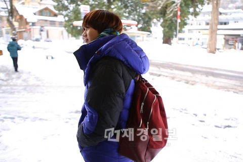 SHINeeのリアル旅行記を収めたMBC『SHINeeのある素敵な日』では、テミンのファッションが注目を集めている。写真＝『SHINeeのある素敵な日』放送キャプチャ