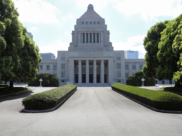 「日米同盟の信頼関係は完全に復活した」。安倍晋三総理は日米首脳会談後の記者会見で宣言した。