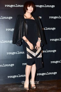 CNBLUE、ユン・ウネら「rouge & lounge」のローンチイベントに出席 キム・ヘス（34）