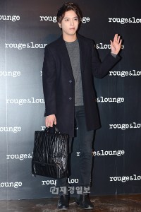 CNBLUE、ユン・ウネら「rouge & lounge」のローンチイベントに出席