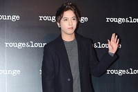 アクセサリーブランド「rouge & lounge」のローンチイベントにCNBLUEのチョン・ヨンファとイ・ジョンヒョンが出席した。