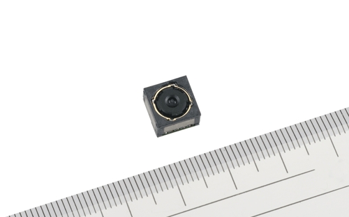 CMOSカメラモジュール「RJ63AC300」（画像：シャープ）