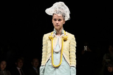 フェア期間中にアイテム購入でmatohu 2013年秋冬コレクションにご招待