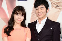 KBS 2TVドラマ『最高だ、イ・スンシン』の制作発表会に主演のIU、チョ・ジョンソクらが出席した。